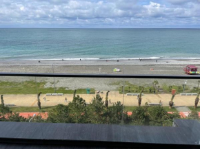 Best 2 bed-room flat with incredible sea view!